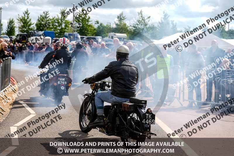 Vintage motorcycle club;eventdigitalimages;no limits trackdays;peter wileman photography;vintage motocycles;vmcc banbury run photographs